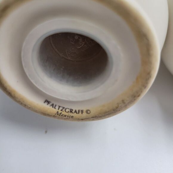 Pfaltzgraff Made In Mexico Porcelain Ivory Salt And‎ Pepper Shakers - Picture 3 of 6